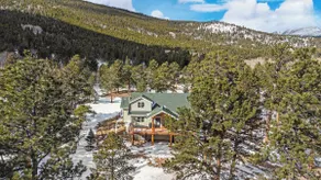 Pines & Peaks Cabin | 10 min to RMNP | Hot tub - Image 4