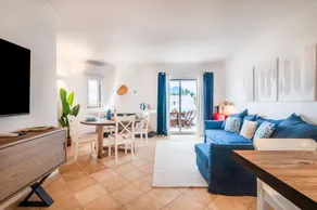 CLUB ALBUFEIRA - 2 bedroom apartment, air conditioning and pools - Image 2
