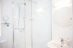 Modern-Private-Studio - Image 4