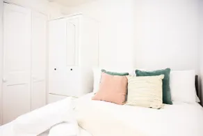 Modern-Private-Studio - Image 3
