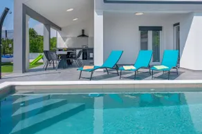 Villa Rovena, a modern and luxurious Istrian villa - Image 2