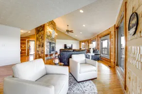 Panoramic Mtn Views: Spacious Tennessee Home! - Image 5