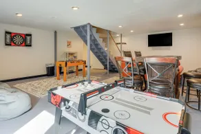 6 Mi to Mt Snow: Nature-view Home w/ Fire Pit! - Image 3