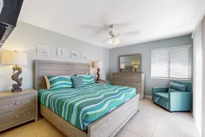 2BR Home with beach gear, dog-friendly - Image 2