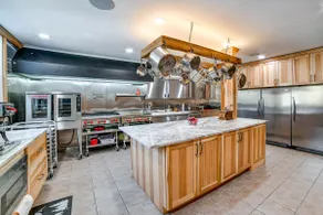 Massive Roscoe Retreat: Great for Large Groups! - Image 5