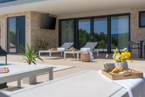 Villa Hillside Gem heated pool,HotTub,Billiard - Image 4