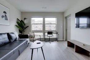 Relax & Enjoy in this Apartment at Alexandria - Image 5