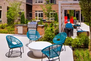 Relax & Enjoy in this Apartment at Alexandria - Image 4