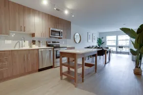 Relax & Enjoy in this Apartment at Alexandria - Image 3