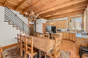 Sun Ridge- Spacious Open Plan, Hot Tub, Game Room - Image 5