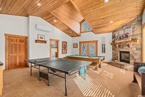 Sun Ridge- Spacious Open Plan, Hot Tub, Game Room - Image 4
