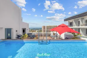 Nerea Golden Zone - 3 Blocks to Beach - Image 2