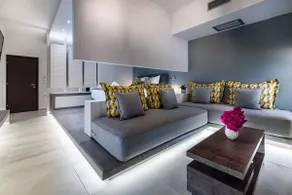 Solar Standard Apartment by Amara Living - Image 3