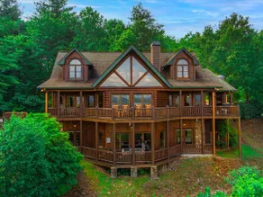 Serenity - Mineral Bluff, GA - Take in Sweeping Mountain Views, Soak in the Hot Tub, Unwind in the J - Image 3