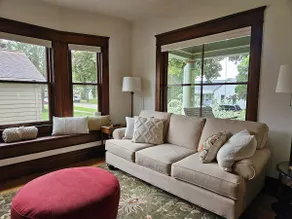 Historic home in downtown De Pere, sleeps 10 - Image 2