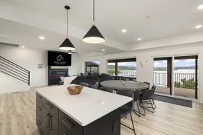 home w/ 4000+ sqft, hot tub, & great lake views! - Image 2