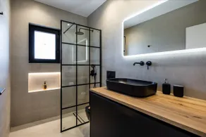 Bloom - Luxury 2-Bedroom Apartment in Athens - Image 5
