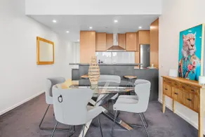 2-Bed, 500m From The Beach with Pool, Gym & Sauna - Image 3