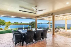 Sunsets AT 101 - Pet Friendly Waterfront - Holiday Yamba - Image 2