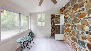 4BR Pet-Friendly Atlanta Woods Retreat - Image 4