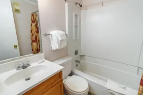 Ski-in/Out Condo w/ Slope Views - Image 4