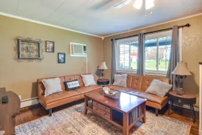 Cozy Dubois Home w/ Deck ~ 8 Mi to Treasure Lake! - Image 5