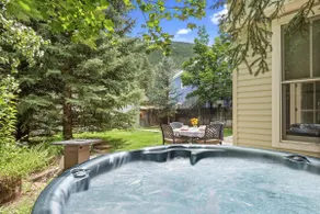 East Aspen Hillside Retreat w/ Hot Tub | Matchless - Image 4