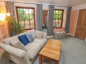 The Laurels Bed and Breakfast - Image 4
