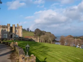 Watermouth Castle, Penn-curzon Apartment - Image 4