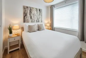 Host & Stay - Emilyn House - Image 2