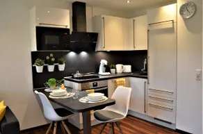 Charming room apartment Stylish - Image 2