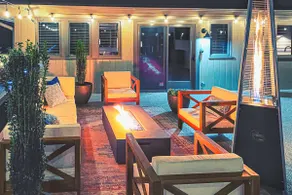 The Loft - Lounge with Grill and Hot Tub! - Image 3