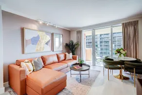 Coconut Grove Beauty 1 bedroom Bayview Condo with Free Parking - Image 2