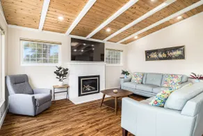 3 Bedroom House - 3 min from beach! - Image 4