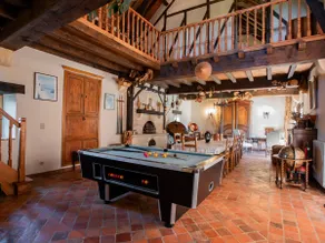 Large authentic house with private pool - Image 4