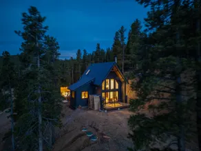Stargazing Net | Hot Tub | Air Conditioning - Image 2