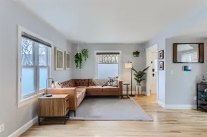 Charming 3-BDR Cottage: Downtown Boulder - Image 3