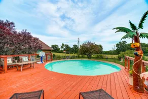 Spacious Ozarks Family Home - Private Pool & Grill - Image 2