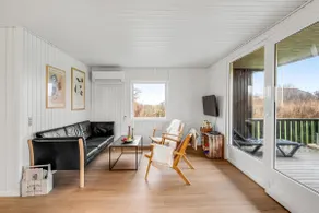 Lovely Newly Renovated Holiday House - 1005 - Image 5