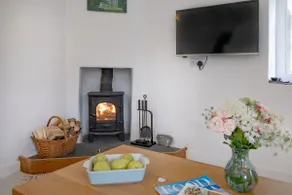 Lavender Cottage - Image 2
