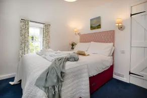 Lavender Cottage - Image 4