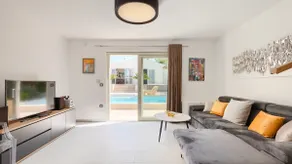 Beautiful Villa Bruna with jacuzzi in Porec - Image 5