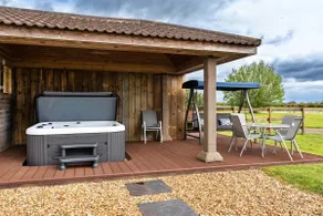 Finest Retreats - Stone Bow Farmhouse - Image 2