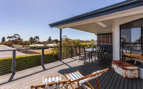Lazy Days - 7 Nereus Drive - Image 2