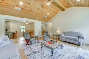 Perry Family Home on 2 Acres w/ Private Pool - Image 5