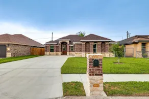 Weslaco Home w/ Fenced Yard: 2 Mi to Downtown - Image 3