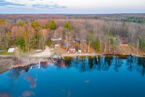Cottage w Deck & Bluff Lake Views: Walk to Beach - Image 2