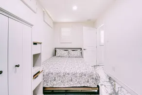 114A - Main St Cabin - Chic Apartment - Image 3