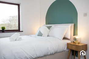 The Lampton - Modern - Gibside - Smart Tv - WIFI - Image 5