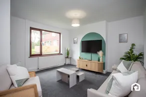 The Lampton - Modern - Gibside - Smart Tv - WIFI - Image 3